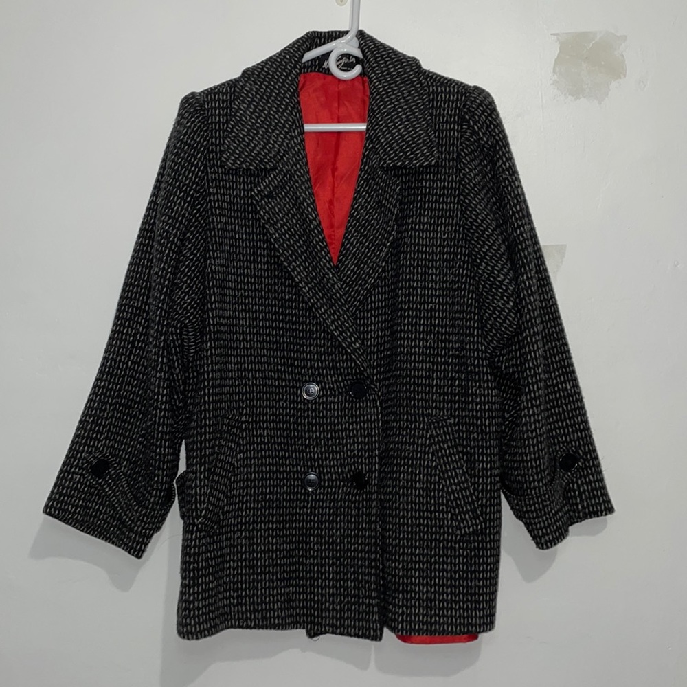 Size XL Women's Miss New Yorker Winter Coat Black and Grey